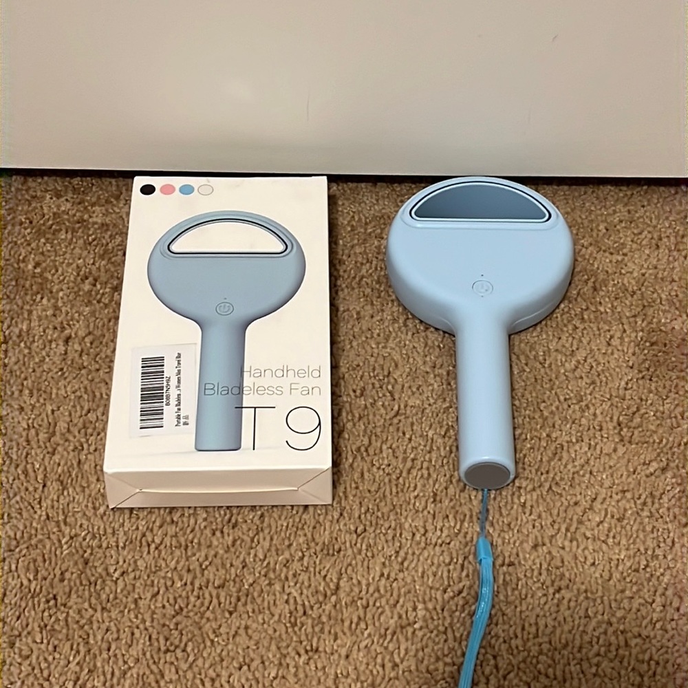 New Handheld Bladeless Fan